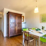 Апартаменты Les Palmiers By Interhome Йер